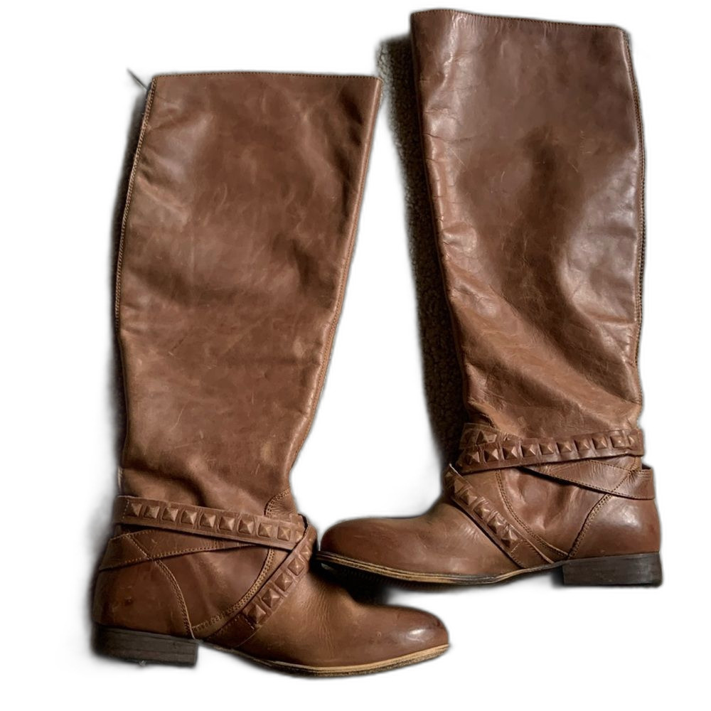 MNTG Brown Leather Riding Boots Size 5.5 NWT Studded Strap Tall Flat Moto Boho